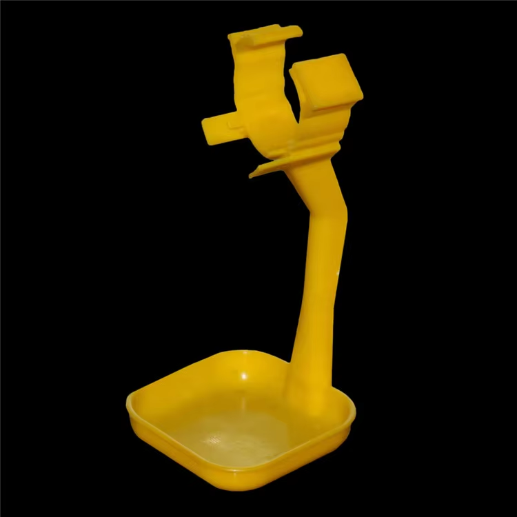 River Hanging Chicken Drinker Yellow – Made in Italy